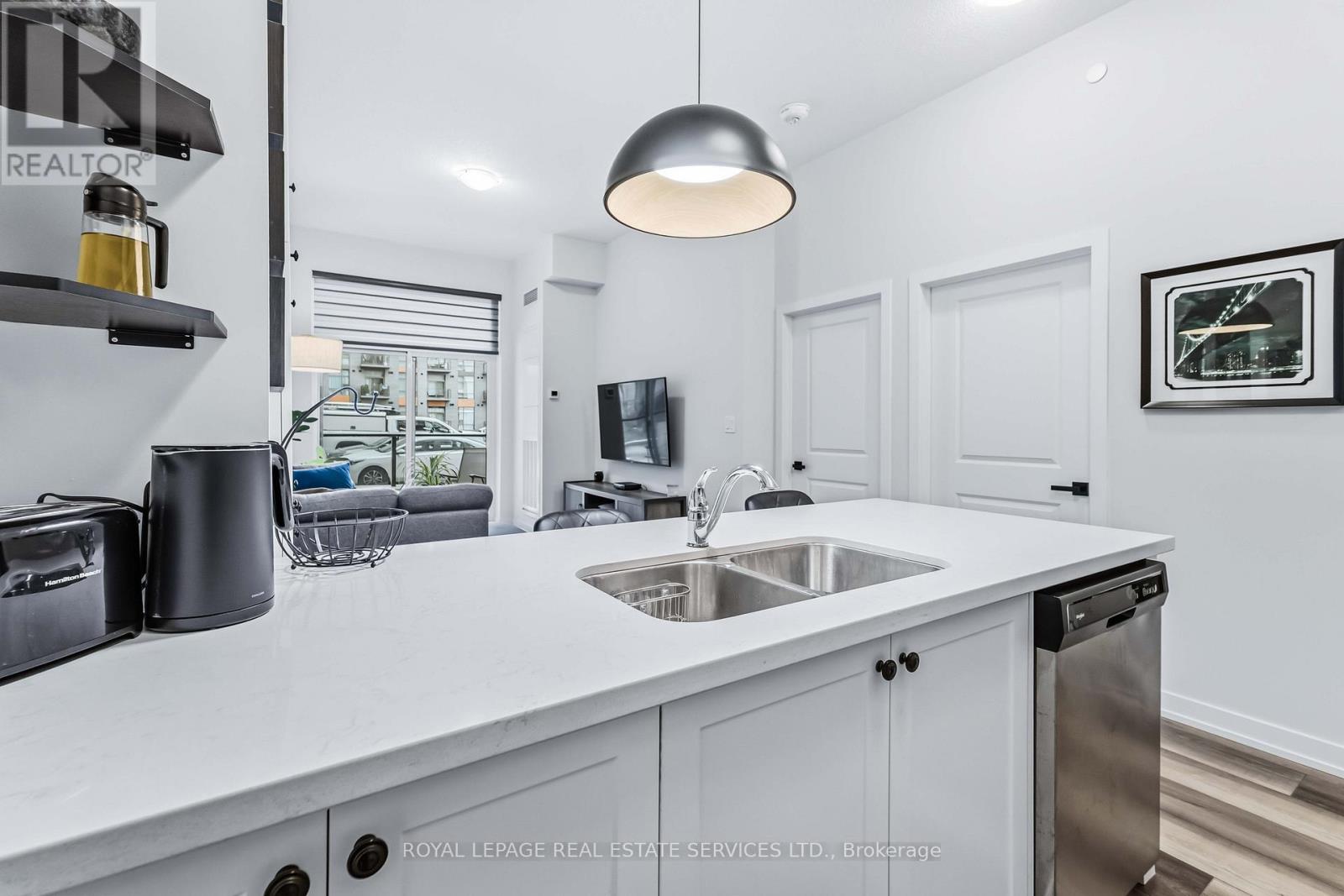 111 - 450 Dundas Street E, Hamilton, Ontario  L8B 1Z2 - Photo 18 - X12542034