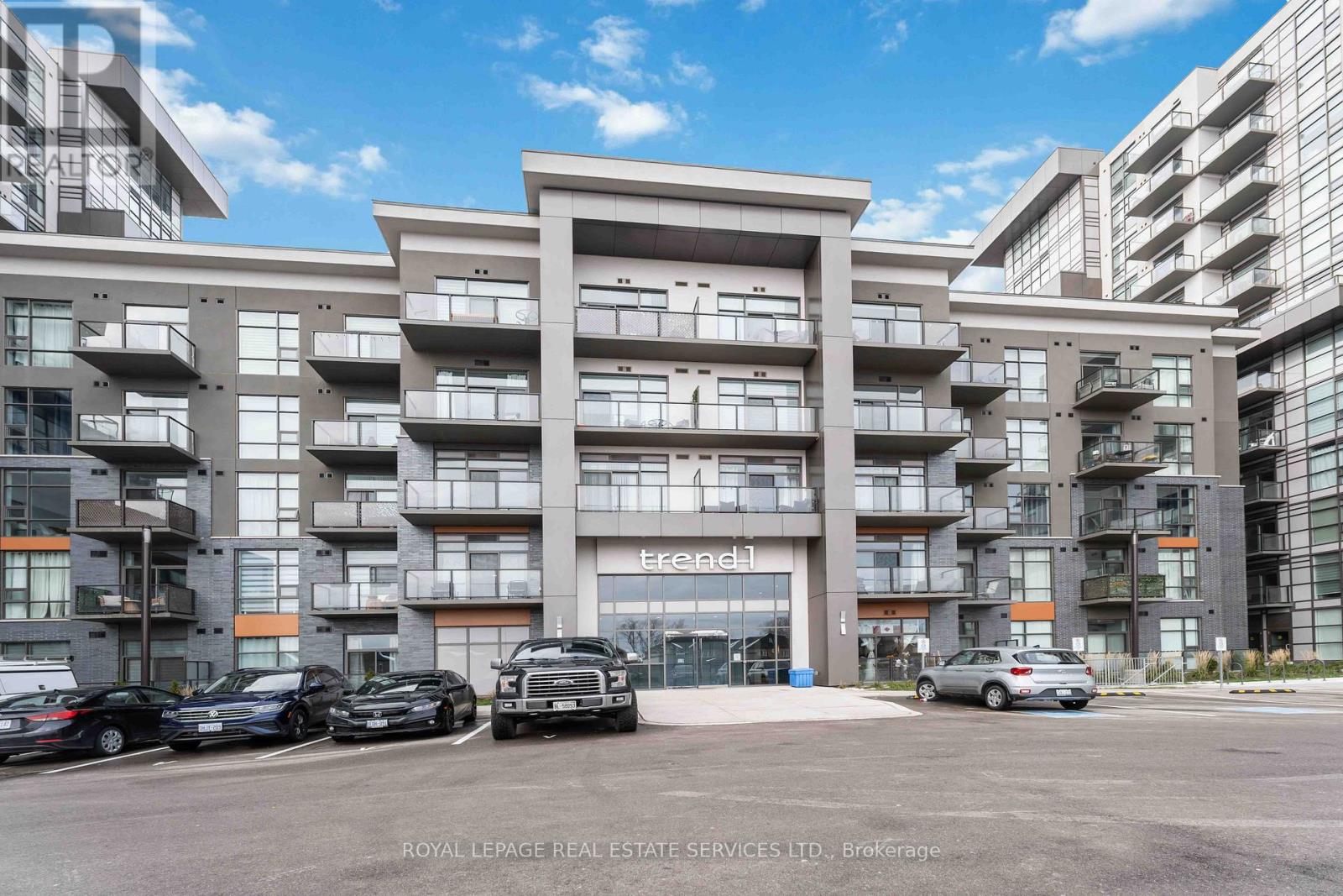 111 - 450 Dundas Street E, Hamilton, Ontario  L8B 1Z2 - Photo 3 - X12542034