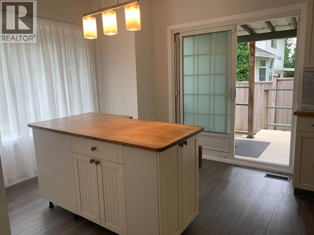 21201 Wicklund Ave, Maple Ridge, British Columbia  V2X 3S1 - Photo 11 - R3067190