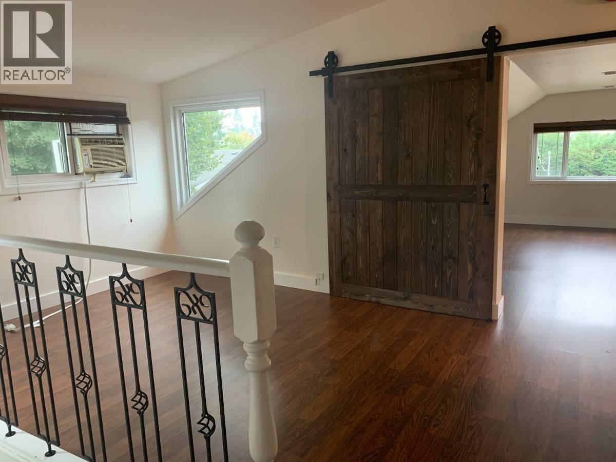 21201 Wicklund Ave, Maple Ridge, British Columbia  V2X 3S1 - Photo 15 - R3067190