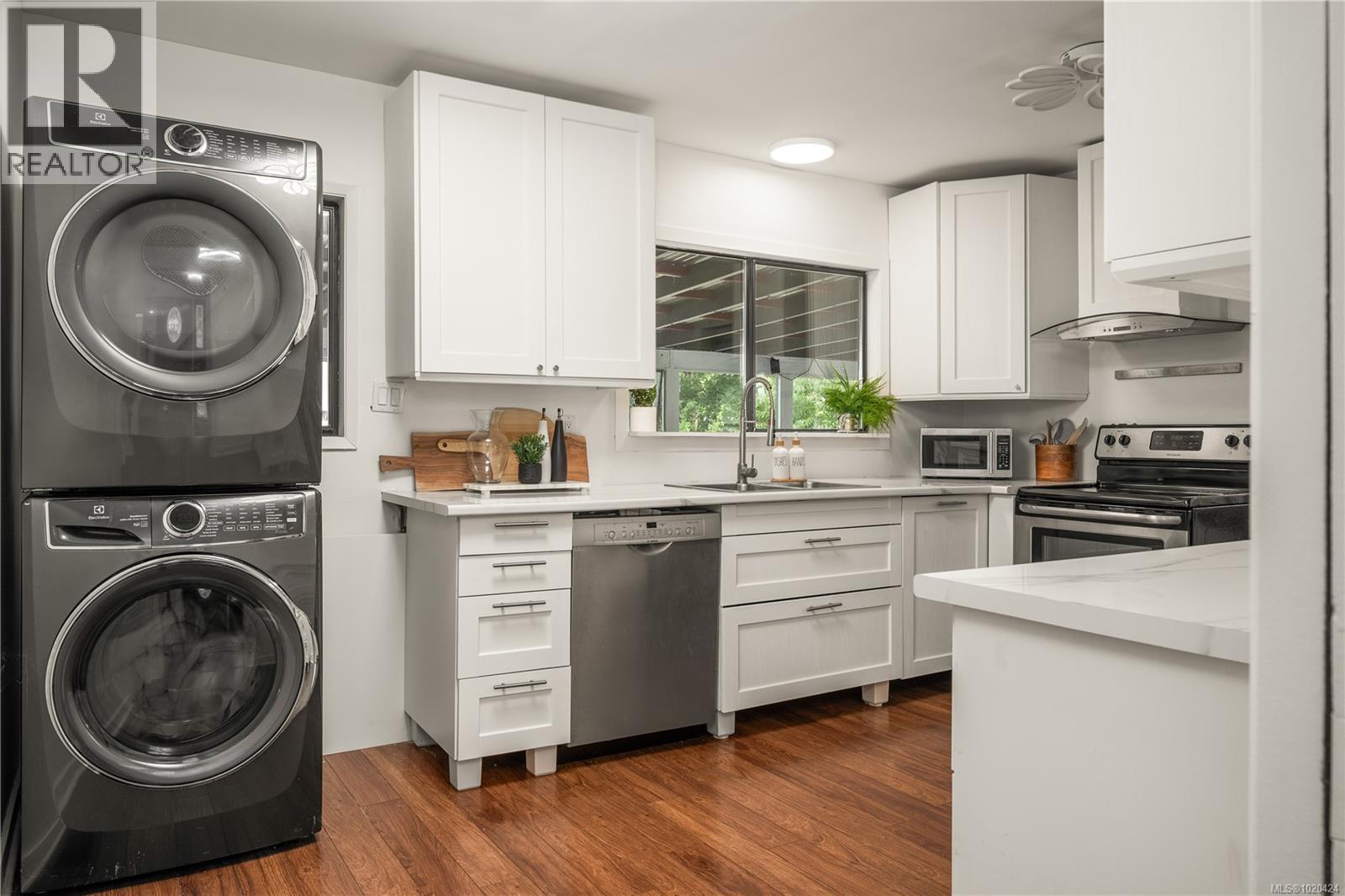 Property at 1616 Morey Rd image 1