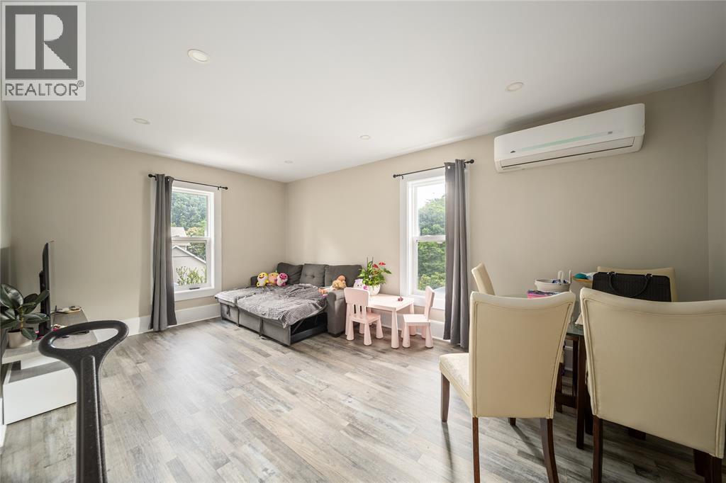 116 Cameron Street, Sarnia, Ontario N7T 4A8 - Photo 11 - 25028764