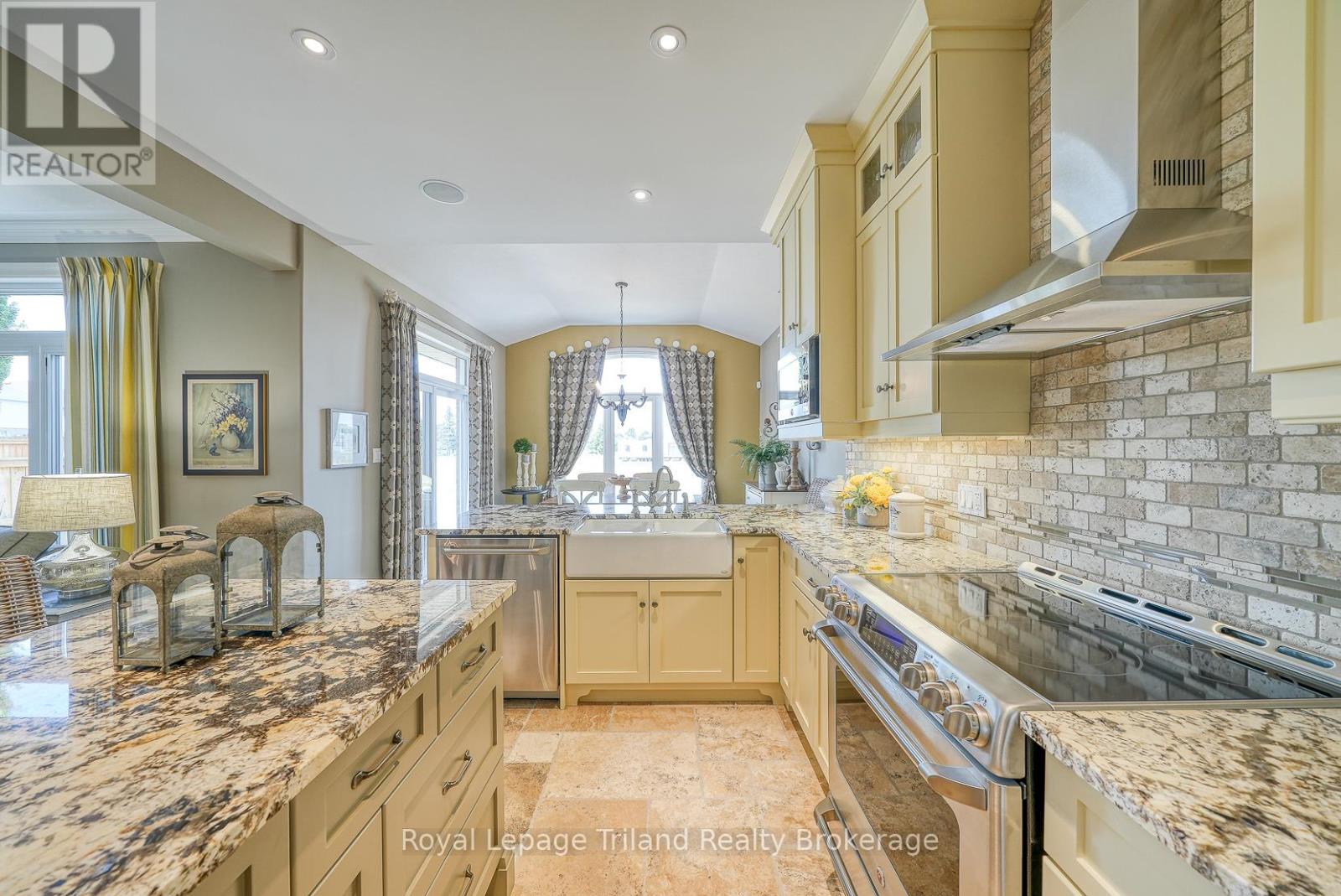 1142 Caen Avenue, Woodstock, Ontario N4T 0G3 - Photo 20 - X12532960