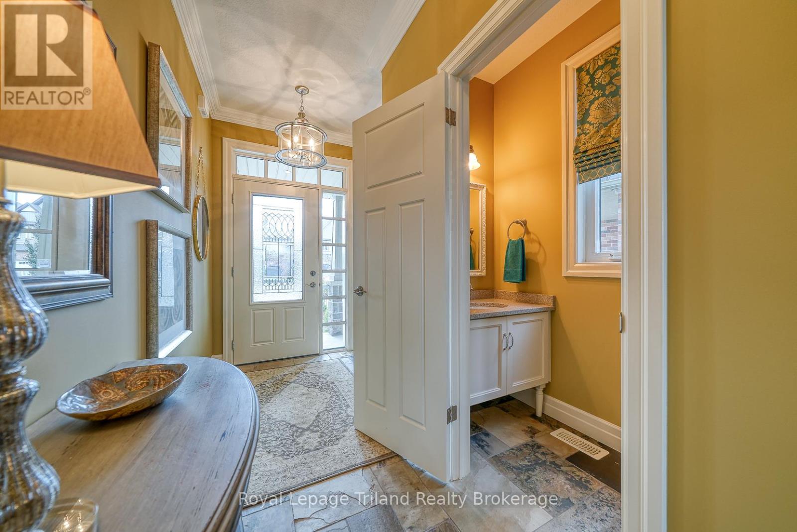 1142 Caen Avenue, Woodstock, Ontario N4T 0G3 - Photo 9 - X12532960