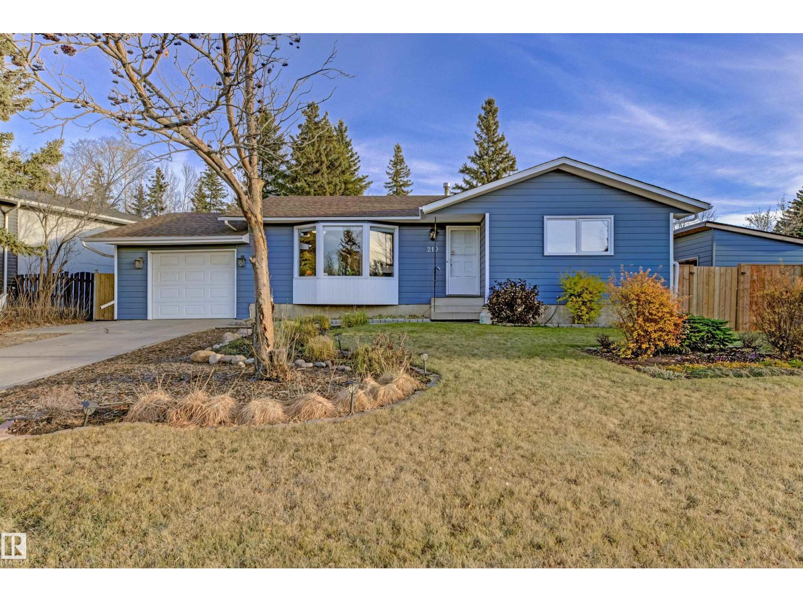 210 GEORGIAN WY, Sherwood Park, Alberta