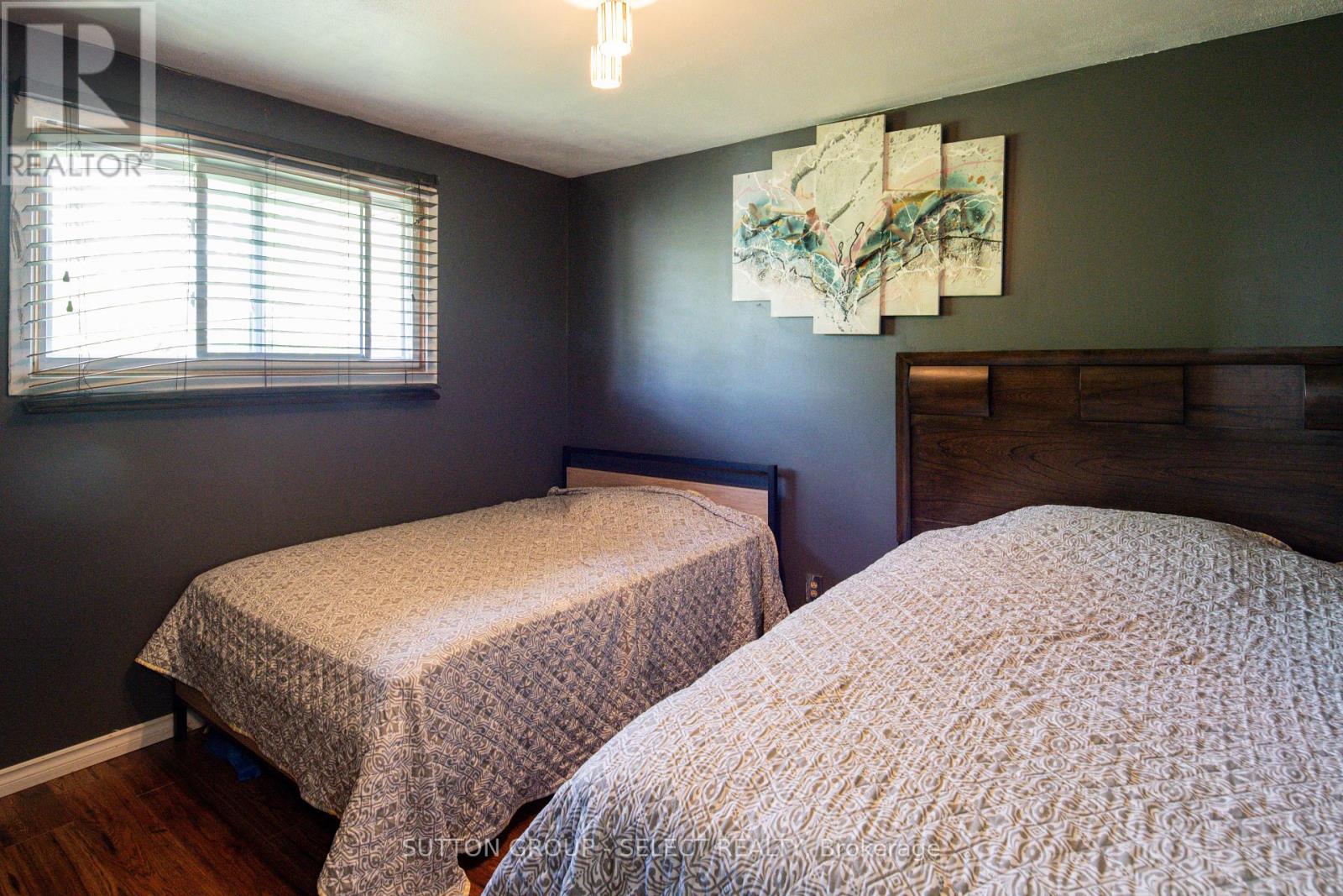 1192 Jalna Boulevard, London South, Ontario  N6E 2A9 - Photo 15 - X12364822