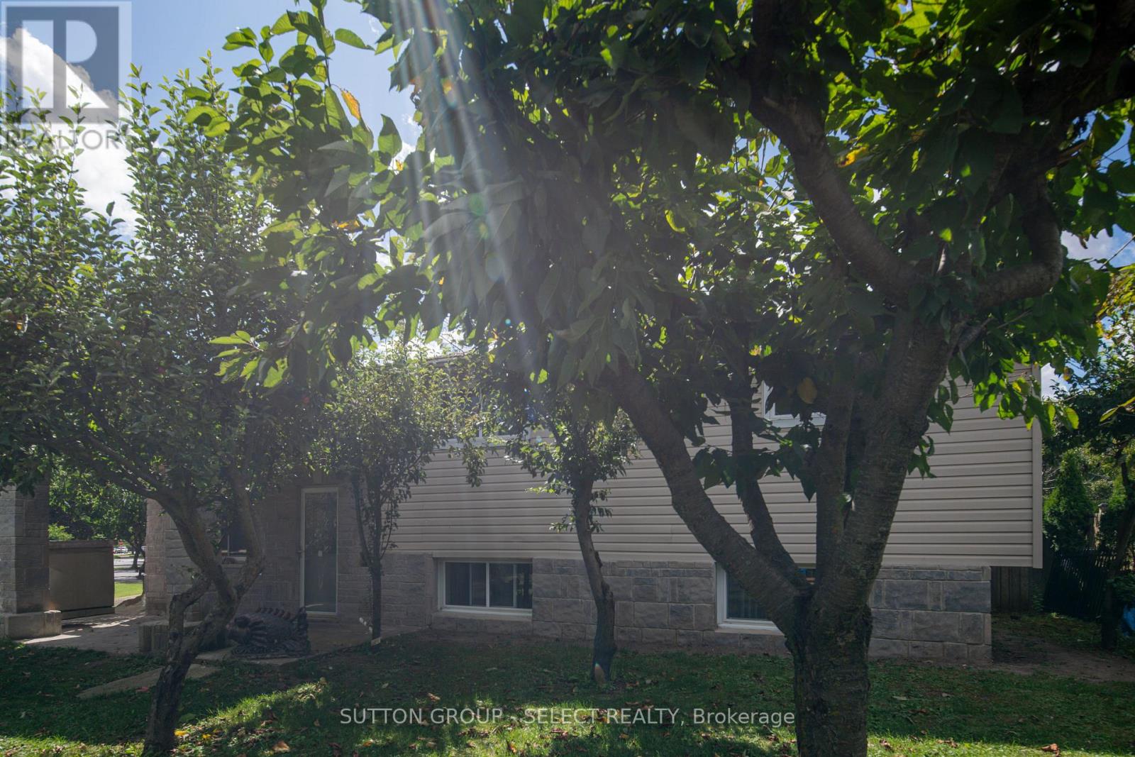 1192 Jalna Boulevard, London South, Ontario  N6E 2A9 - Photo 23 - X12364822