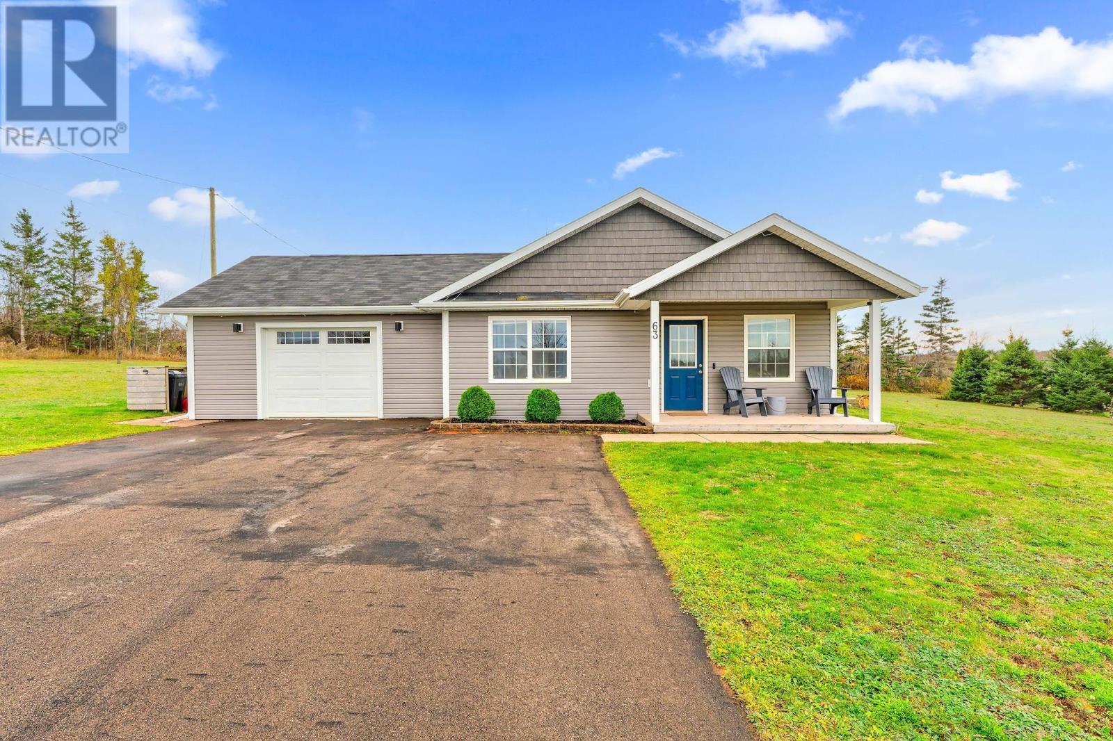 63 Pine Street, Brackley Beach, Prince Edward Island  C1E 2W1 - Photo 1 - 202527860