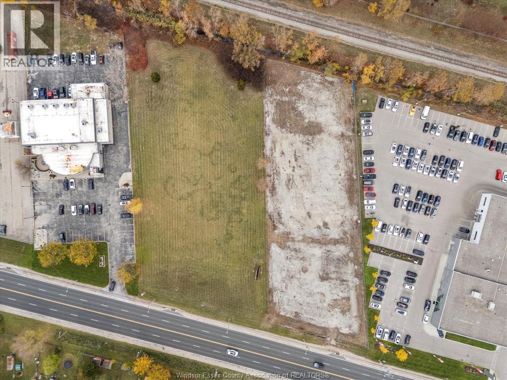 10982 Tecumseh Road East, Windsor, Ontario  N8R 1A8 - Photo 10 - 25028749