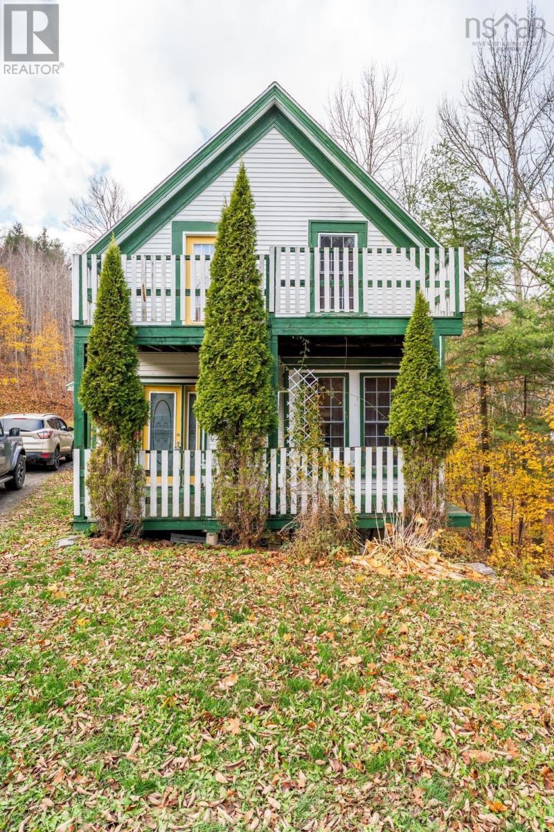 6953 Sissiboo Road, Bear River, Nova Scotia