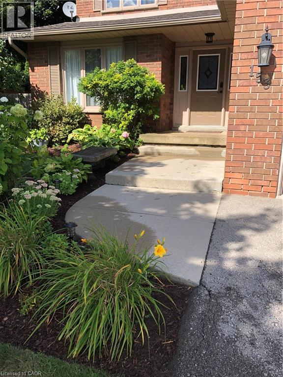 153 Meadowbrook Drive, Ancaster, Ontario  L9G 4S9 - Photo 3 - 40781495