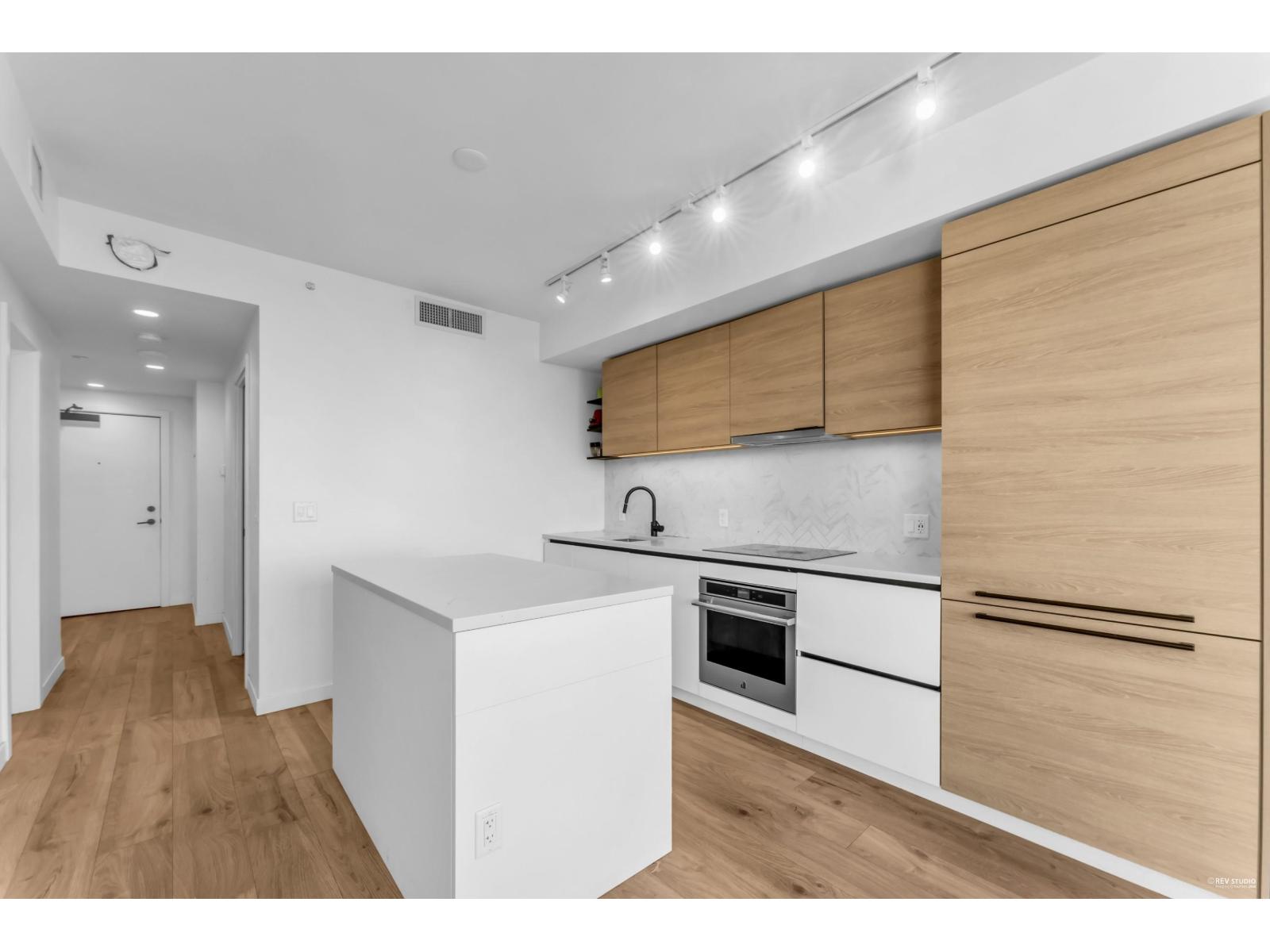 2001 10448 University Drive, Surrey, British Columbia  V3T 0S7 - Photo 8 - R3067144