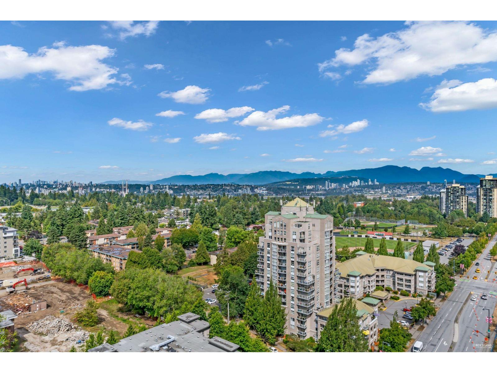 2001 10448 University Drive, Surrey, British Columbia  V3T 0S7 - Photo 14 - R3067144