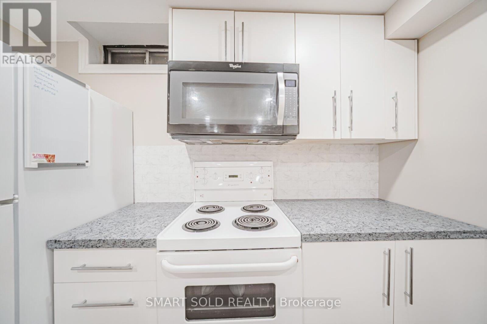 60 Steepleview Crescent, Richmond Hill, Ontario  L4C 9R3 - Photo 44 - N12535584