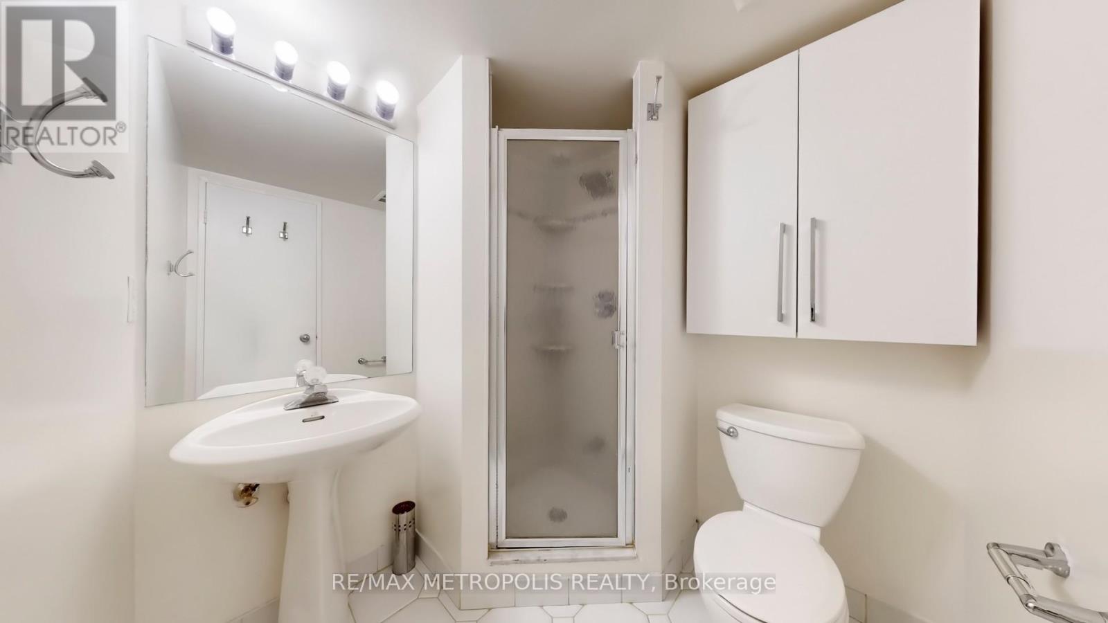 1512 - 75 King Street E, Mississauga, Ontario L5A 4G5 - Photo 23 - W12453048