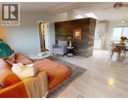 4686 Michigan Ave, Powell River, Ca