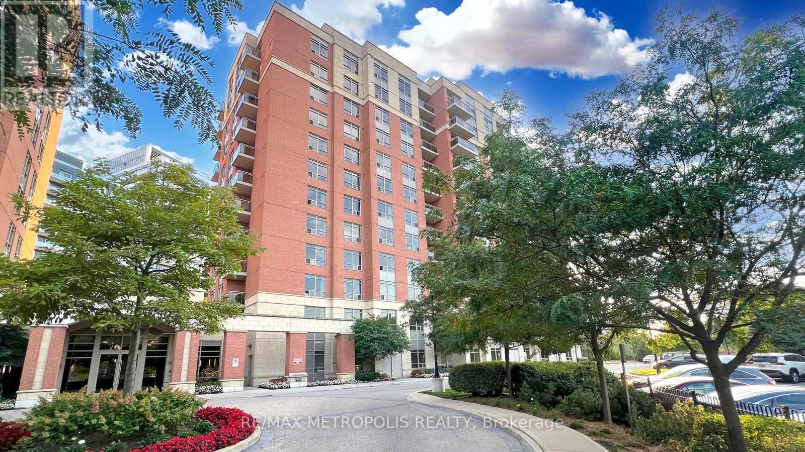 1512 - 75 King Street E, Mississauga, Ontario L5A 4G5 - Photo 2 - W12453048