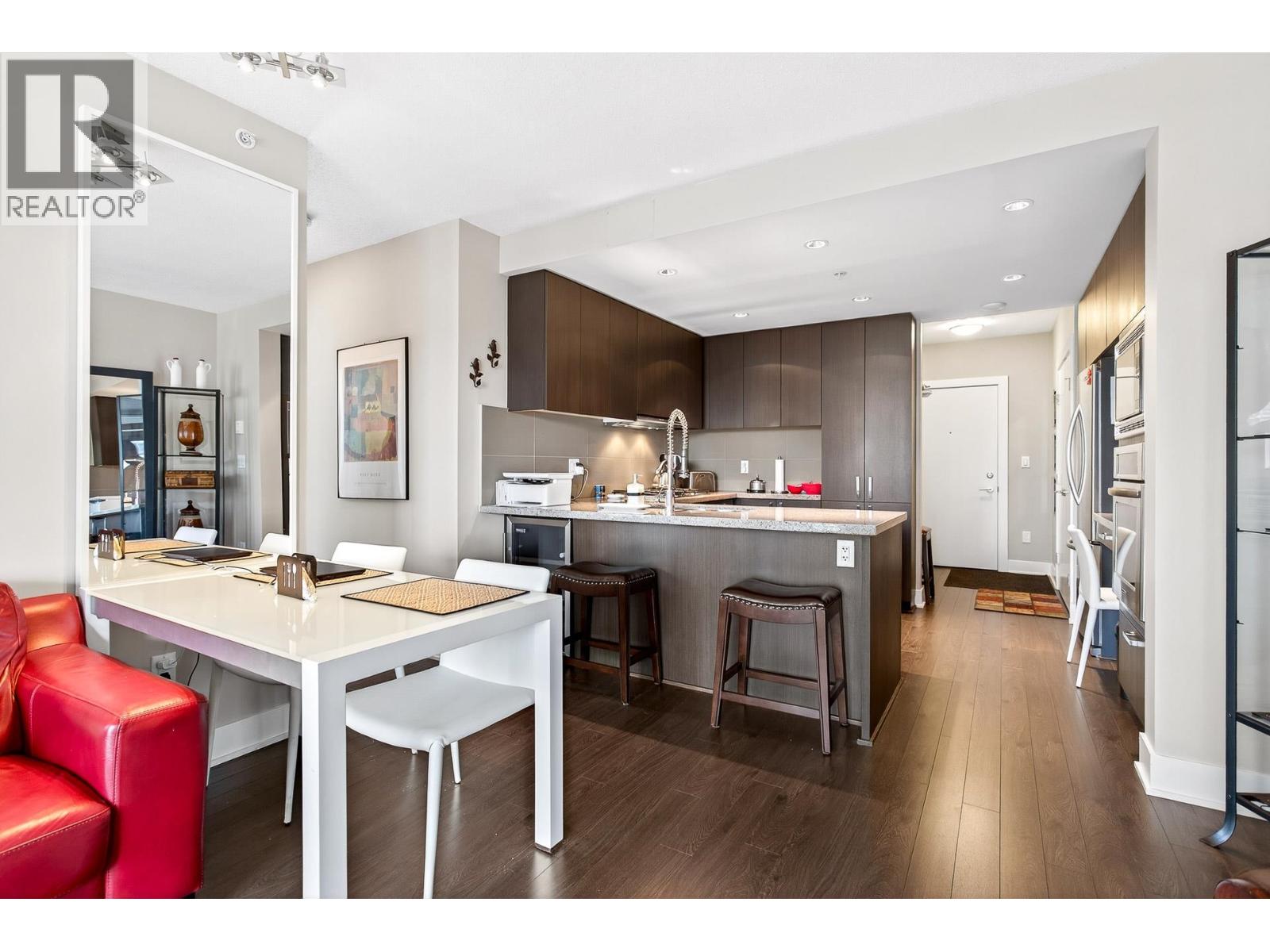 2003 1155 The High Street, Coquitlam, British Columbia  V3B 7W4 - Photo 11 - R3066753