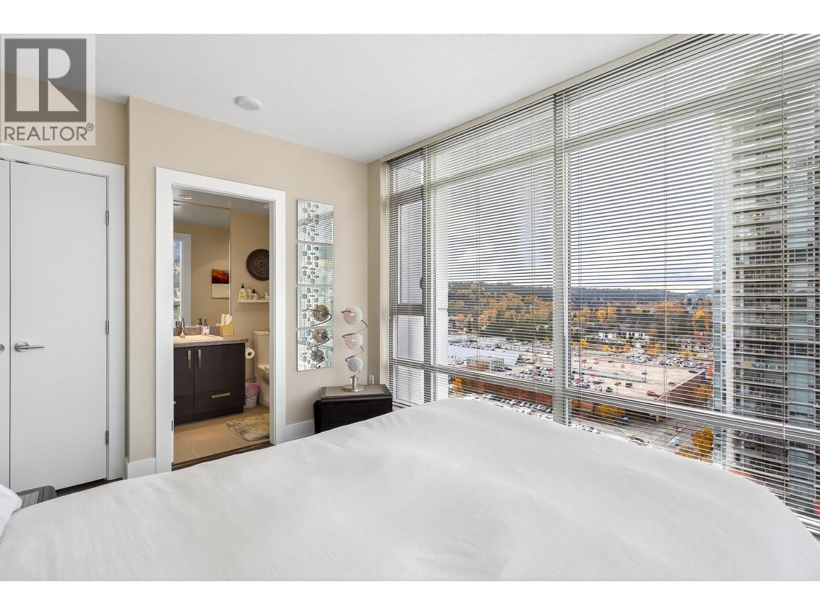 2003 1155 The High Street, Coquitlam, British Columbia  V3B 7W4 - Photo 23 - R3066753