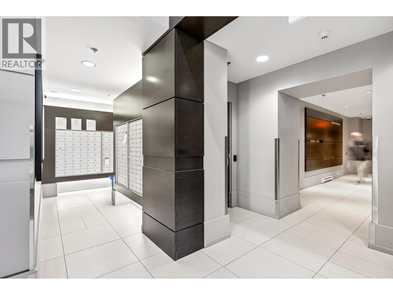 2003 1155 The High Street, Coquitlam, British Columbia  V3B 7W4 - Photo 33 - R3066753