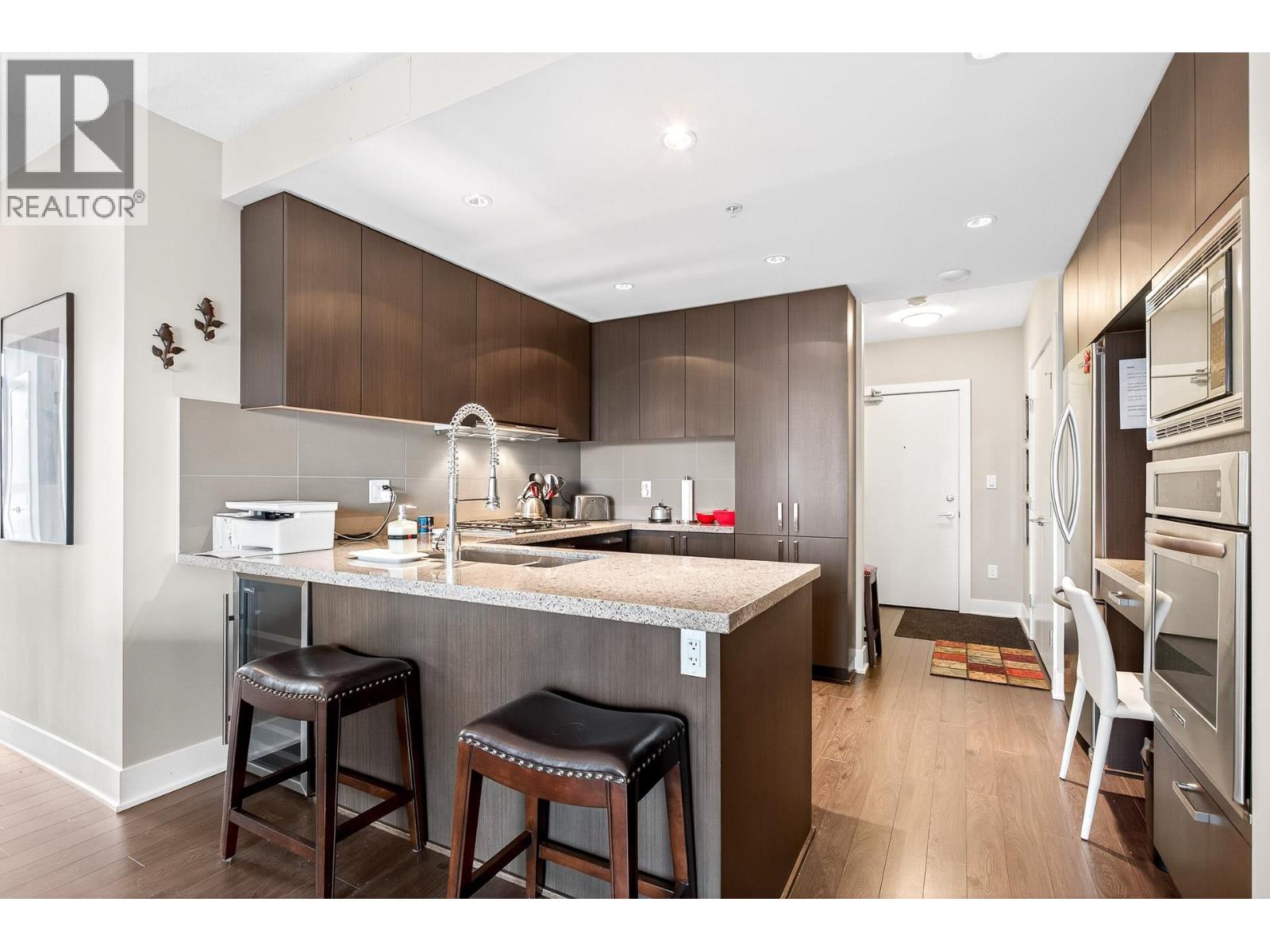 2003 1155 The High Street, Coquitlam, British Columbia  V3B 7W4 - Photo 10 - R3066753