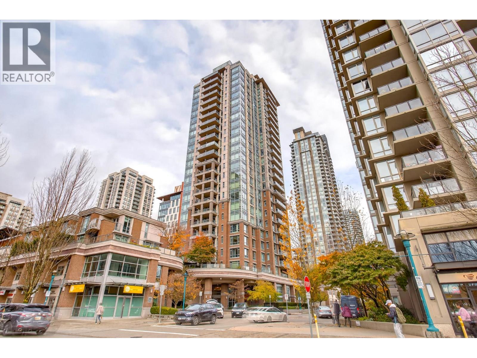 2003 1155 The High Street, Coquitlam, British Columbia  V3B 7W4 - Photo 1 - R3066753