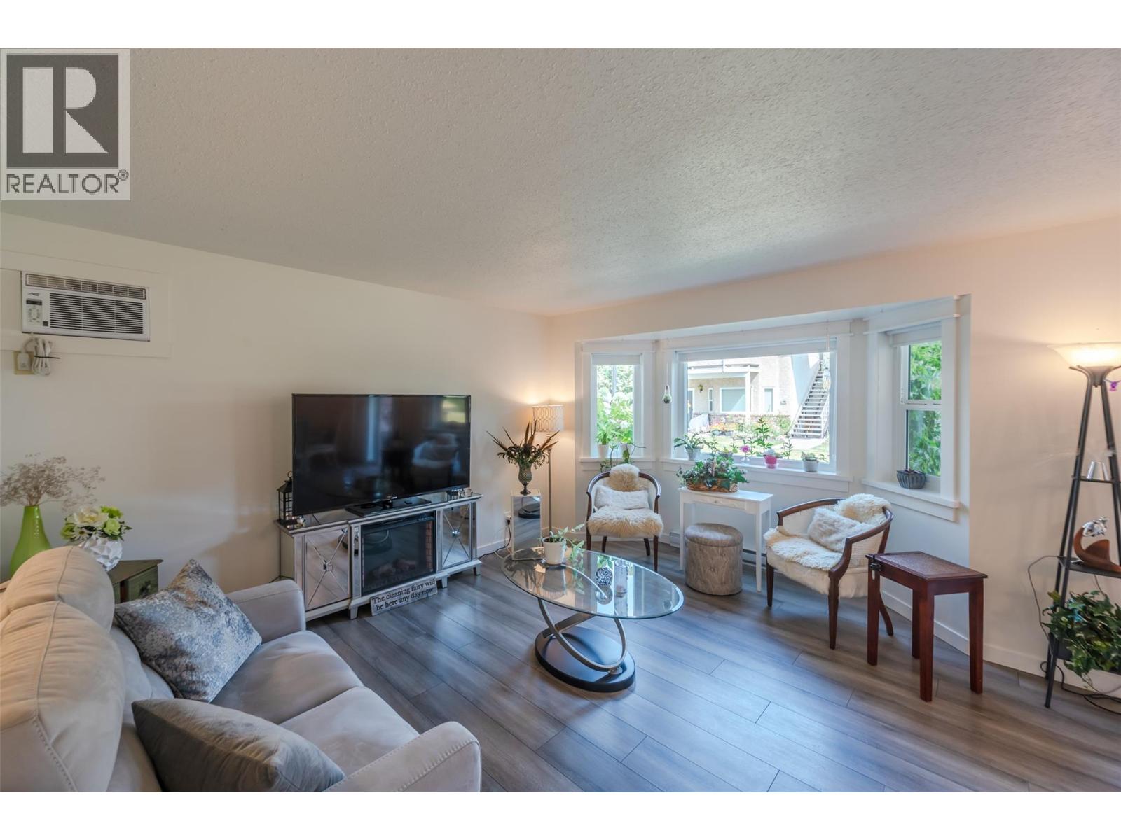 13620 Victoria Road N Unit# 11, Summerland, British Columbia V0H 1Z0 - Photo 6 - 10357116