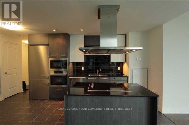 1110 - 8 The Esplanade Avenue, Toronto, Ontario  M5E 0A6 - Photo 2 - C12542224