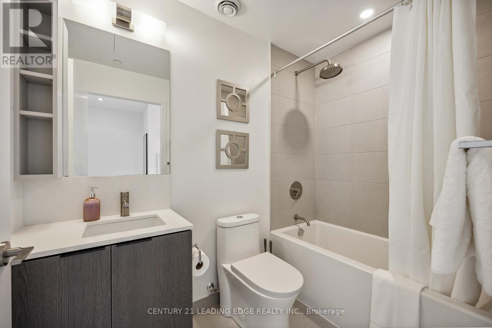 4603 - 55 Mercer Street, Toronto, Ontario  M5V 3W2 - Photo 5 - C12542266