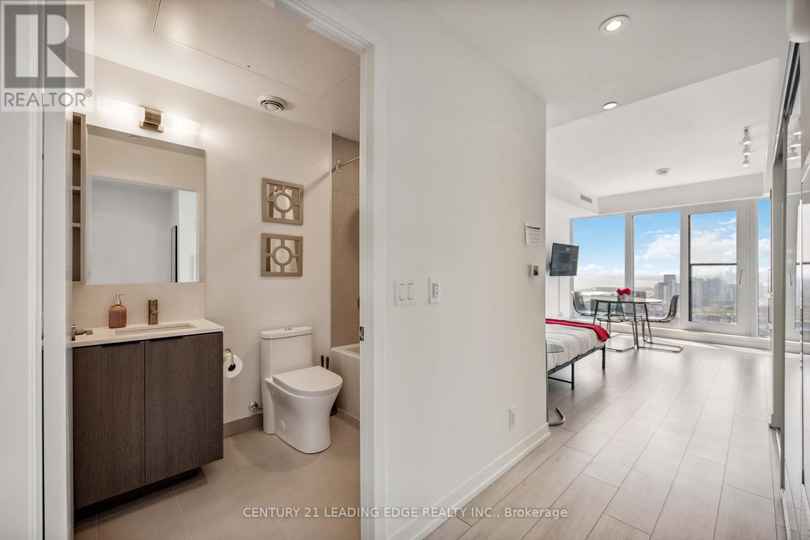 4603 - 55 Mercer Street, Toronto, Ontario  M5V 3W2 - Photo 6 - C12542266