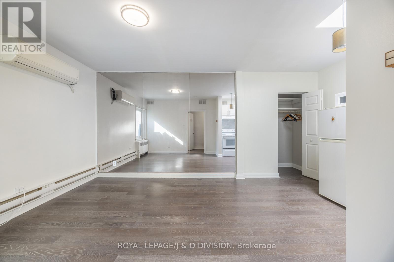2 - 351 Melrose Avenue, Toronto, Ontario  M5M 3Y8 - Photo 6 - C12542292