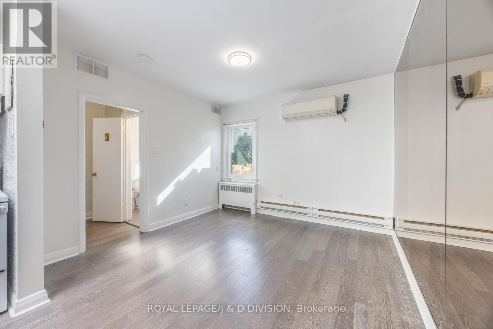 2 - 351 Melrose Avenue, Toronto, Ontario  M5M 3Y8 - Photo 7 - C12542292