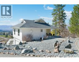 1022 James Hockey Place, kelowna, British Columbia