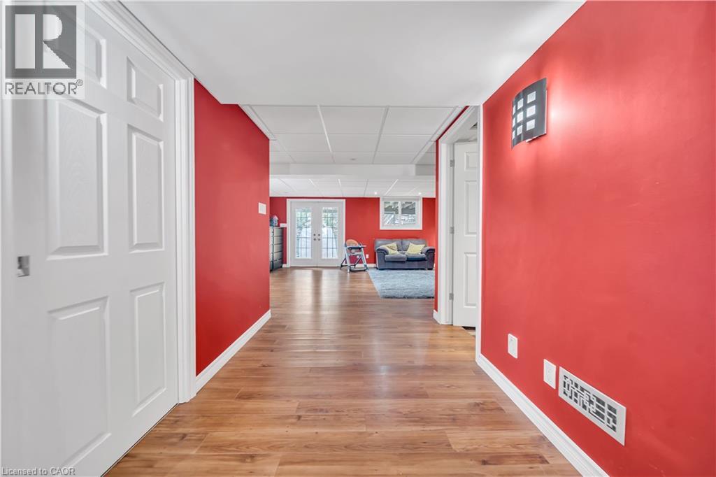 35 Templewood Drive, Kitchener, Ontario  N2R 1K9 - Photo 34 - 40787318