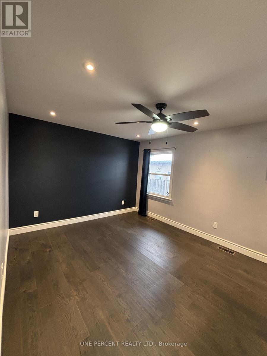 52 Terraview Boulevard, Toronto, Ontario  M1R 4L9 - Photo 13 - E12542174