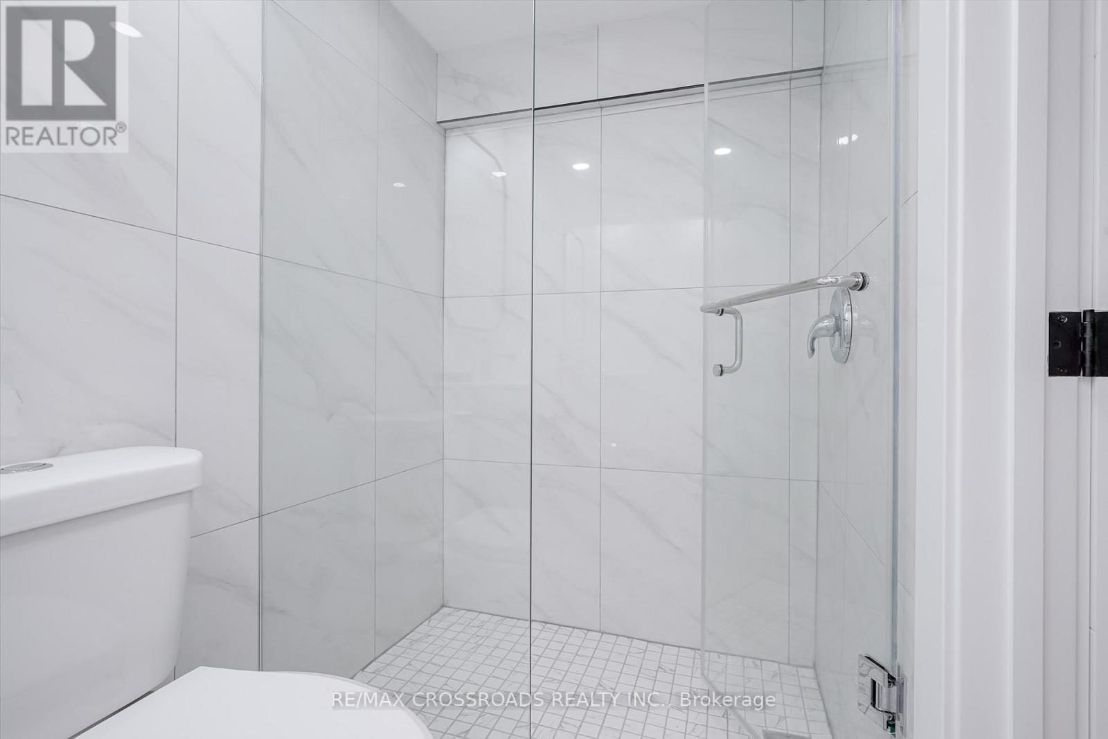 21 Karnwood Drive, Toronto, Ontario  M1L 2Z4 - Photo 21 - E12542192