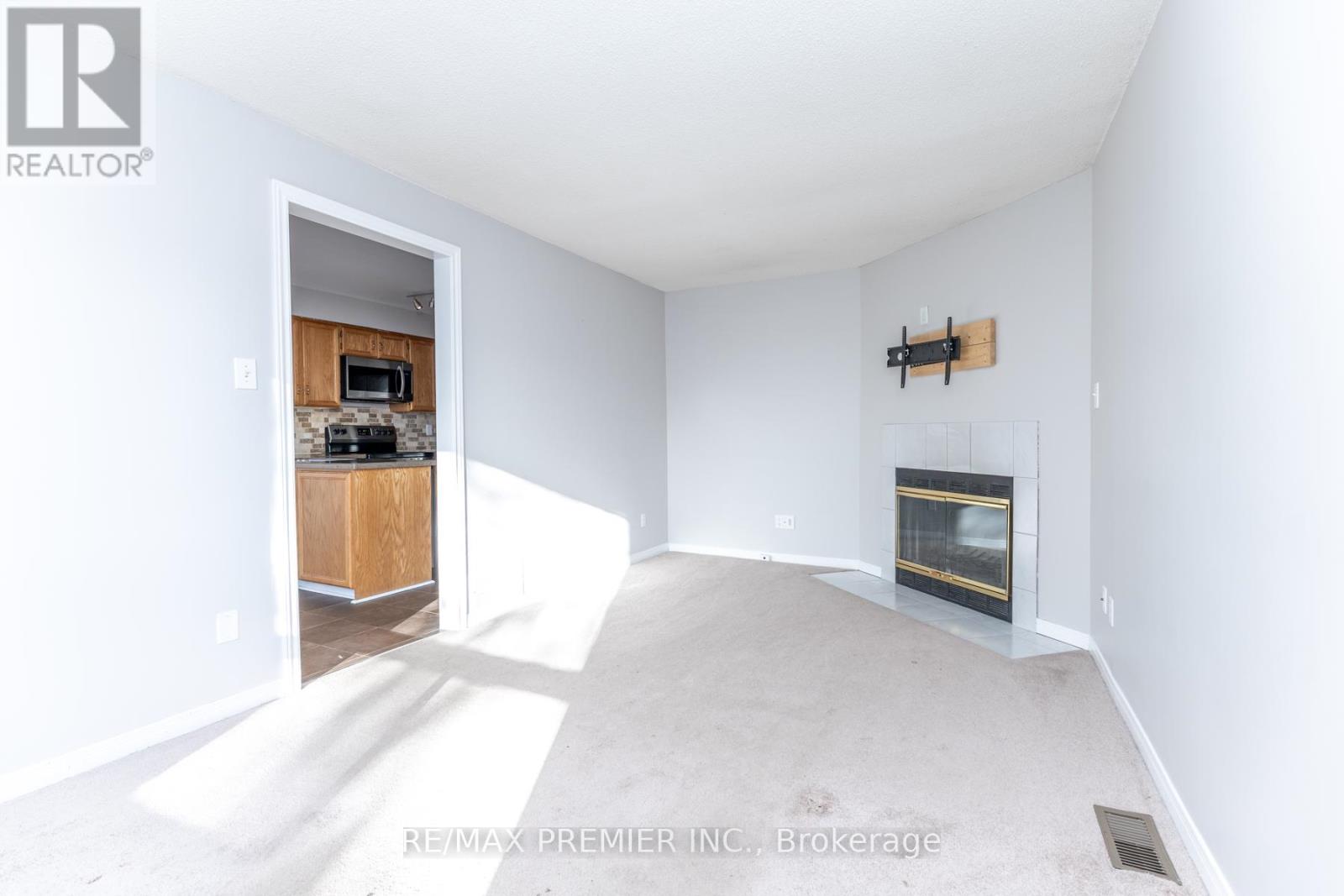 Main - 49 Bassett Boulevard, Whitby, Ontario  L1N 8N5 - Photo 18 - E12542218