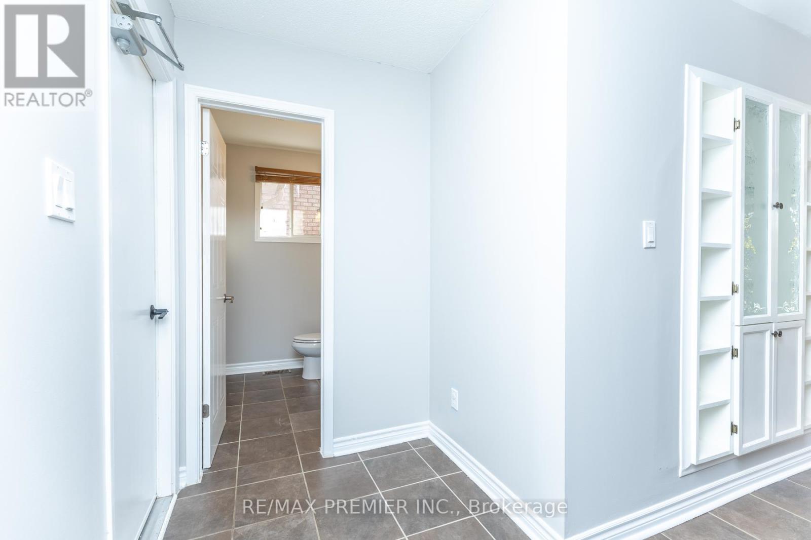 Main - 49 Bassett Boulevard, Whitby, Ontario  L1N 8N5 - Photo 20 - E12542218