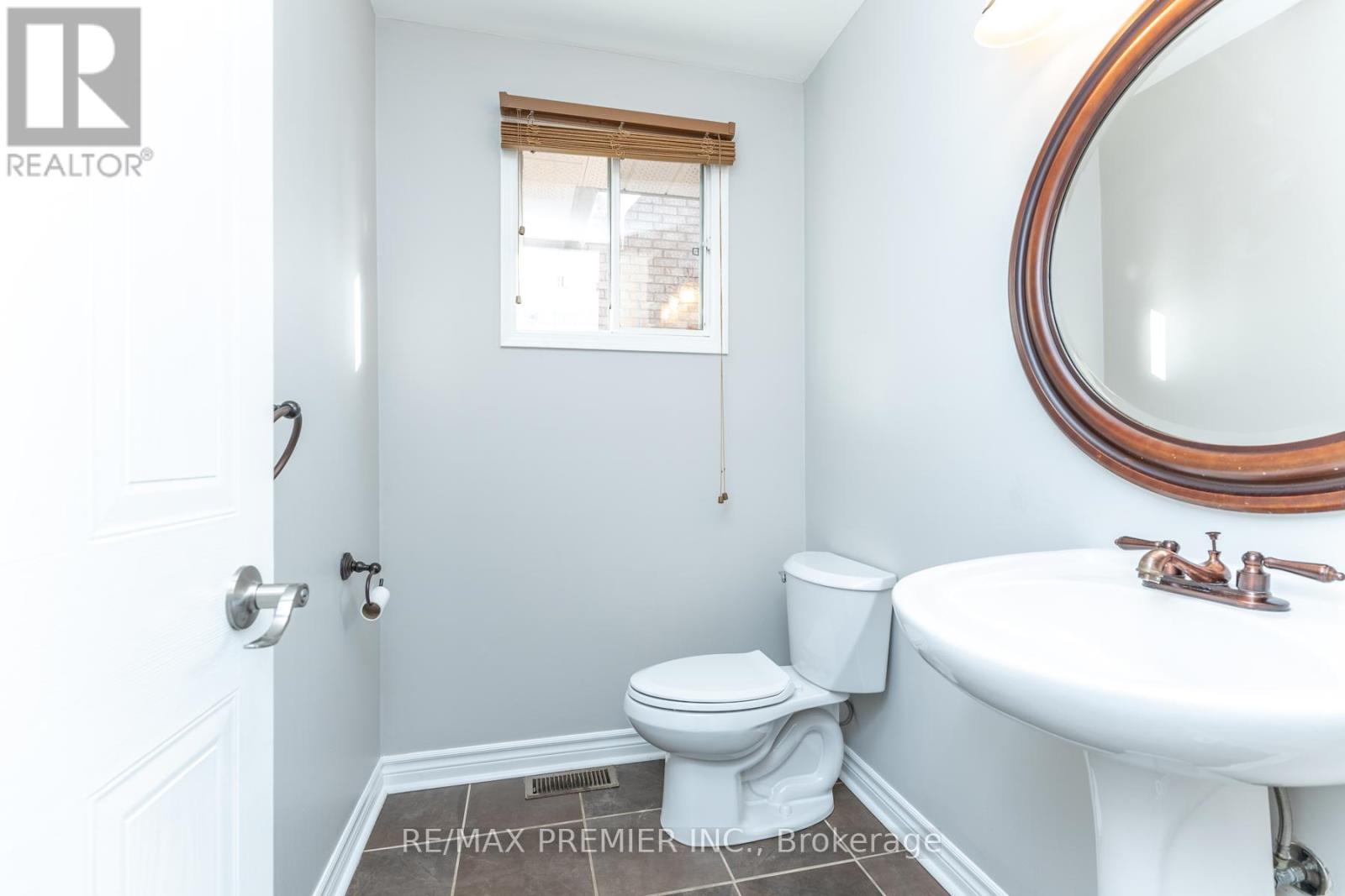 Main - 49 Bassett Boulevard, Whitby, Ontario  L1N 8N5 - Photo 21 - E12542218