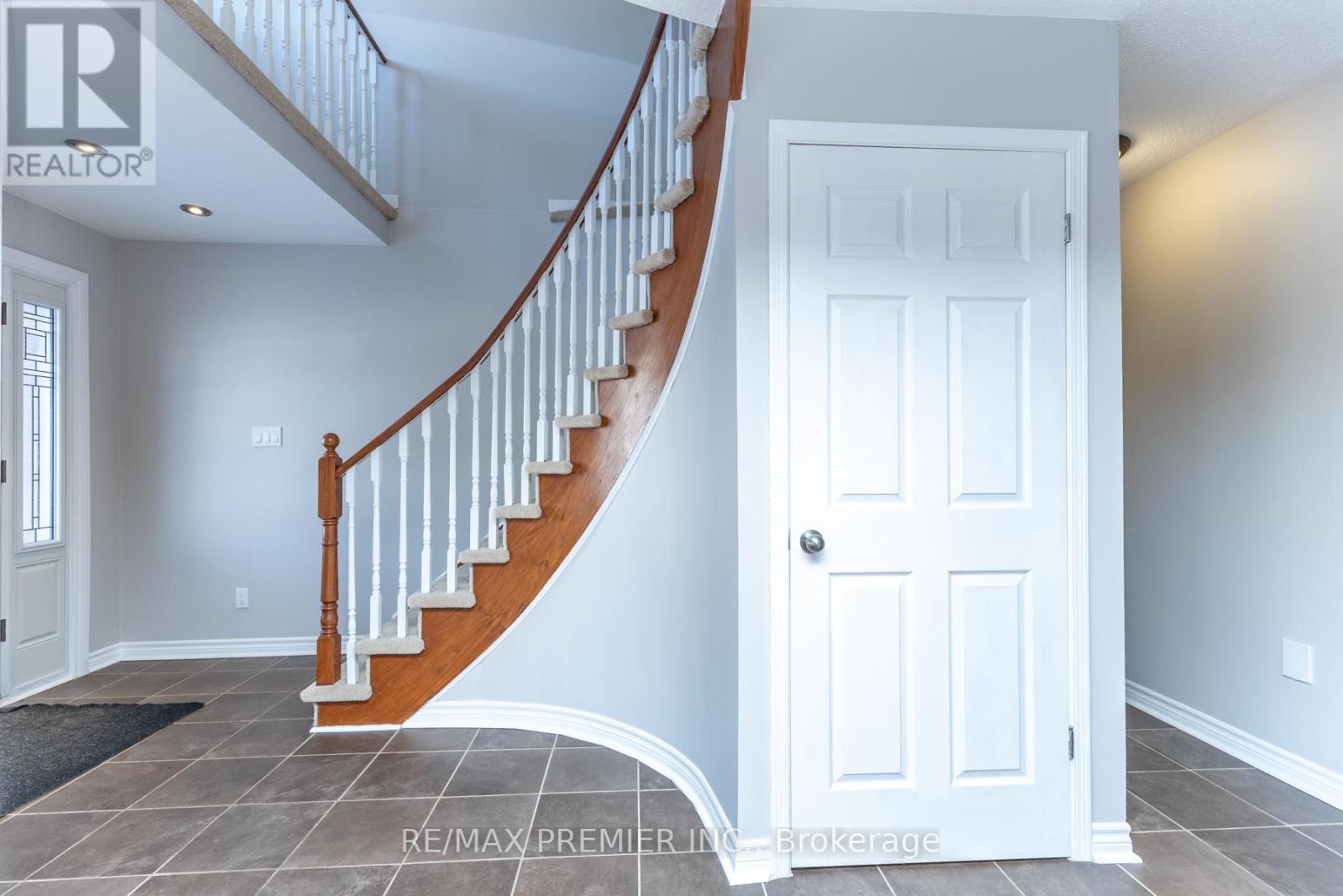 Main - 49 Bassett Boulevard, Whitby, Ontario  L1N 8N5 - Photo 22 - E12542218