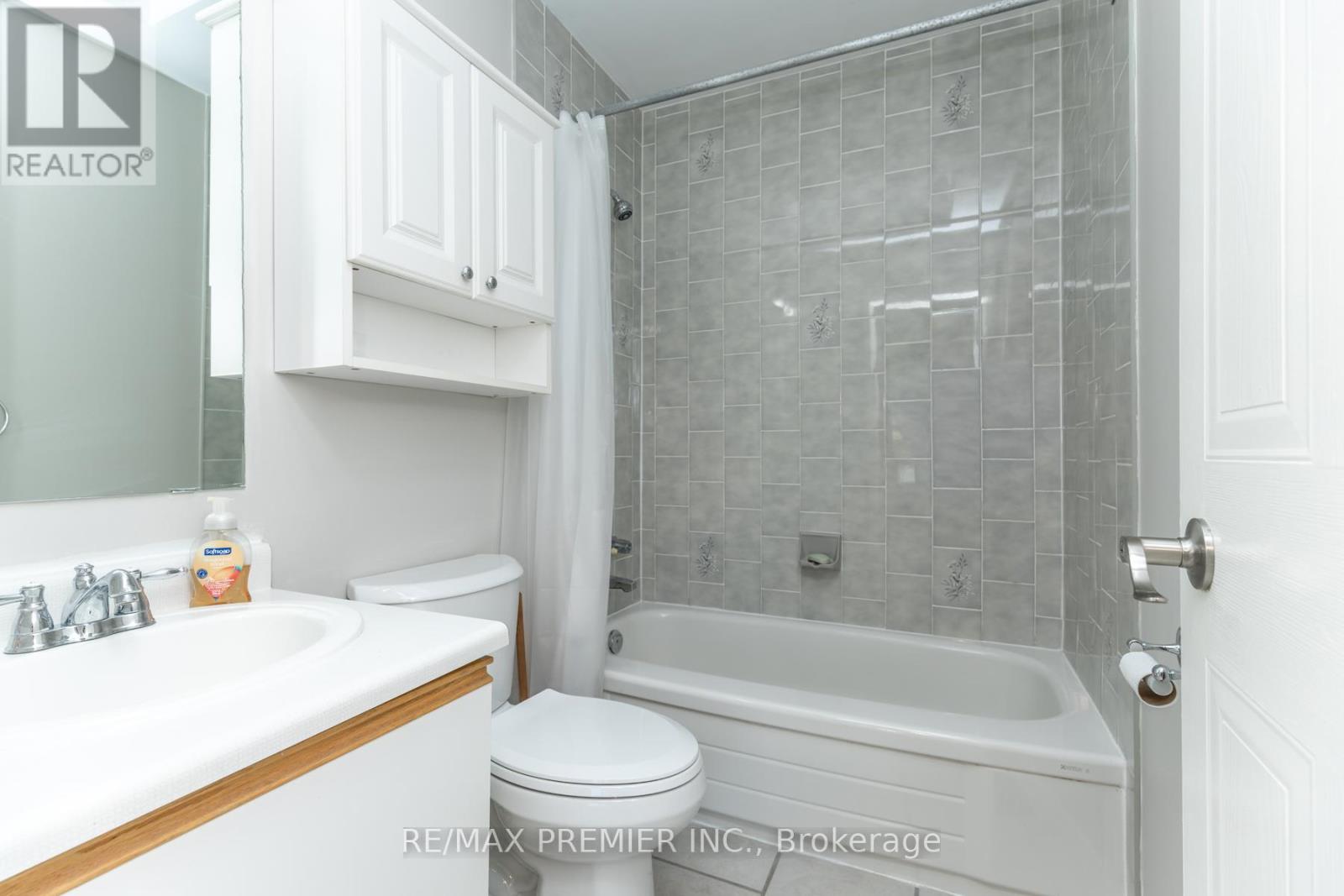 Main - 49 Bassett Boulevard, Whitby, Ontario  L1N 8N5 - Photo 33 - E12542218