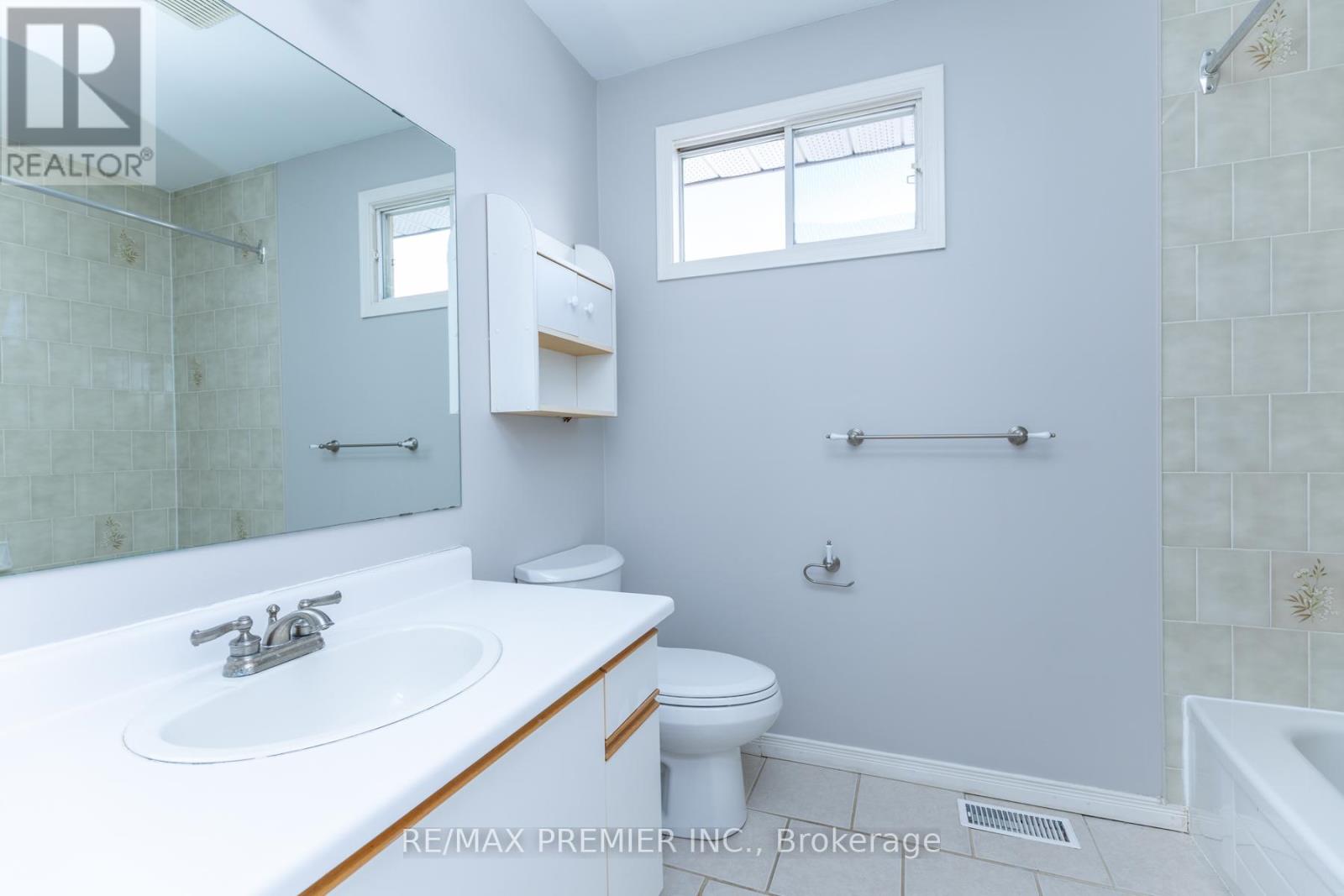 Main - 49 Bassett Boulevard, Whitby, Ontario  L1N 8N5 - Photo 42 - E12542218