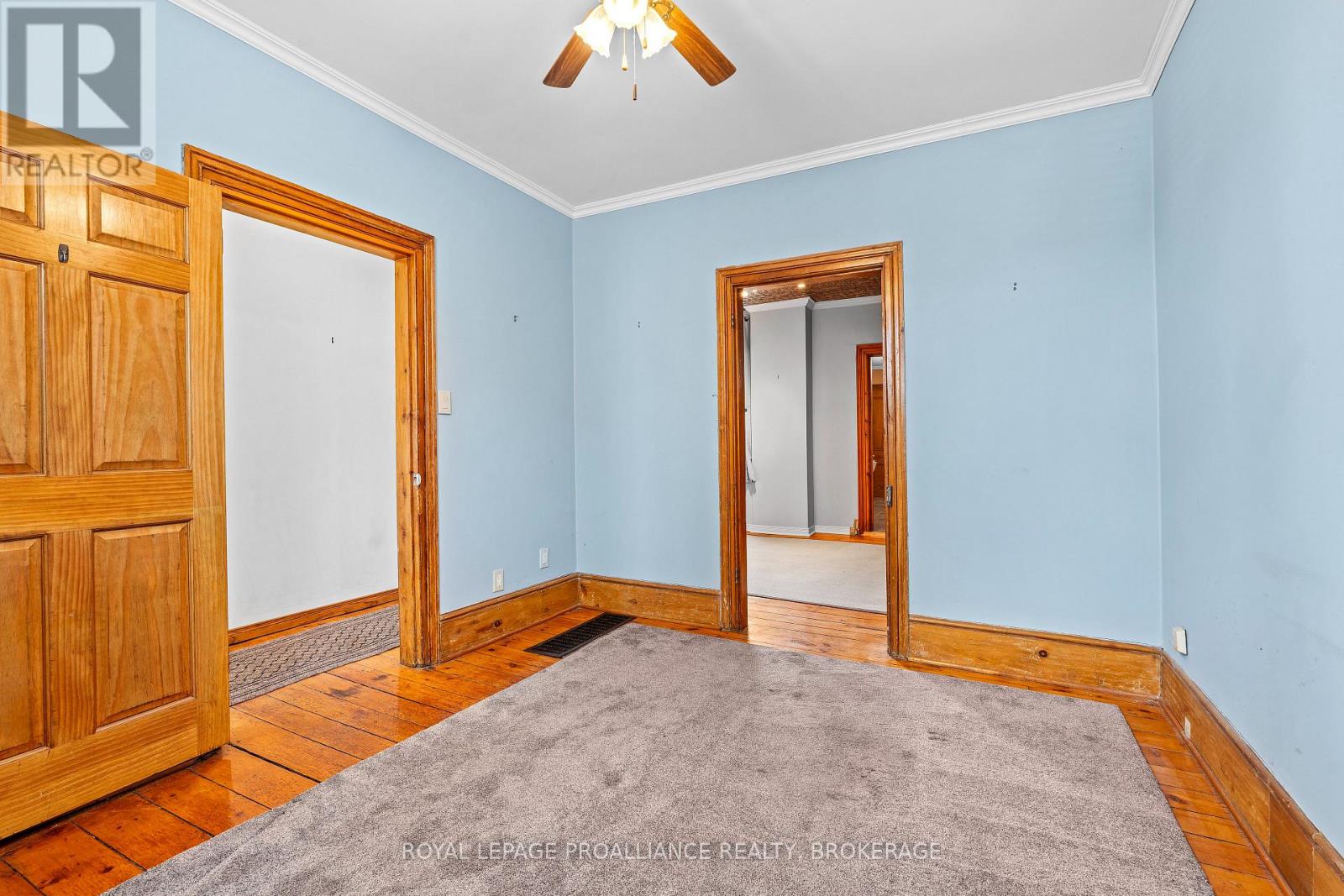 270 Wellington Street, Kingston, Ontario K7K 2Z1 - Photo 8 - X12542474