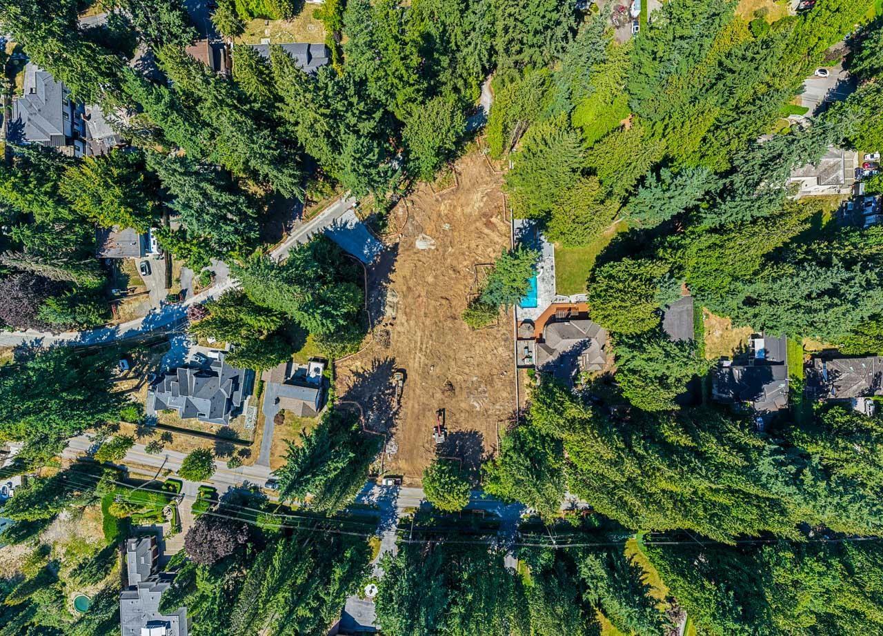 13803 56 Avenue, Surrey, British Columbia  V3X 2Z9 - Photo 3 - R3067205