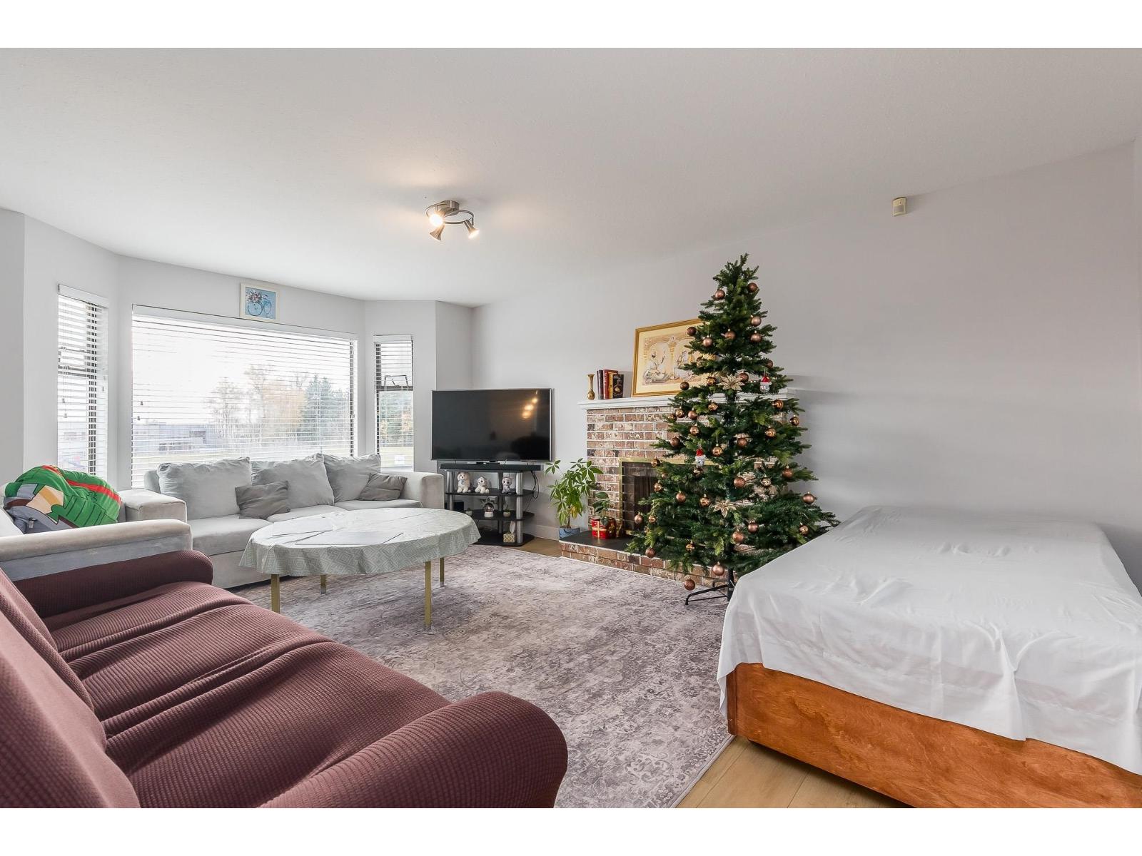 31129 Gardner Avenue, Abbotsford, British Columbia  V2T 5E1 - Photo 12 - R3066347