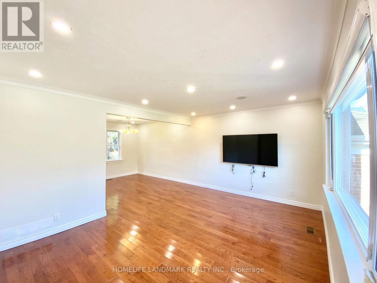 Main - 70 Shilton Road, Toronto, Ontario  M1S 2J7 - Photo 4 - E12535612