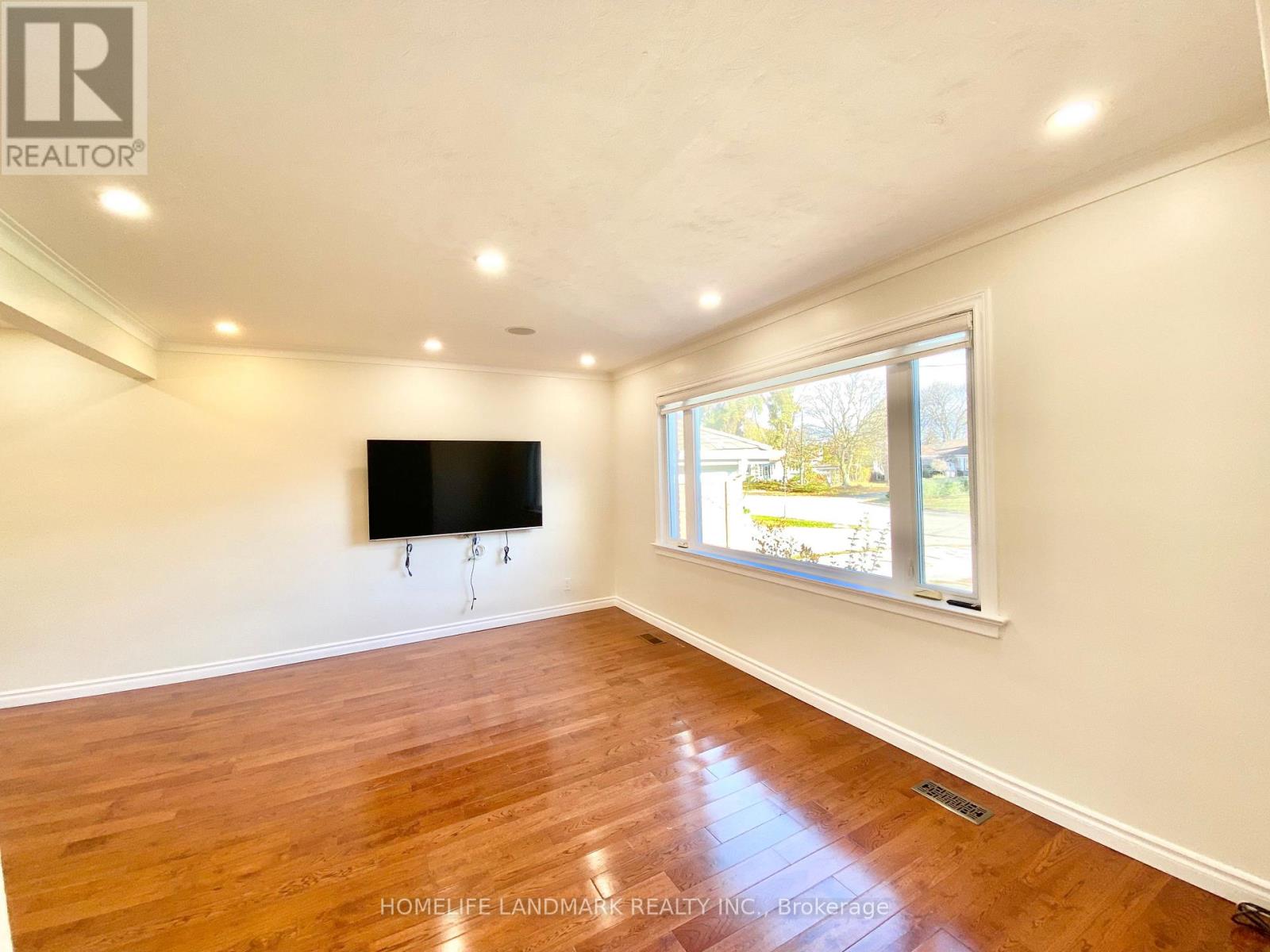 Main - 70 Shilton Road, Toronto, Ontario  M1S 2J7 - Photo 5 - E12535612