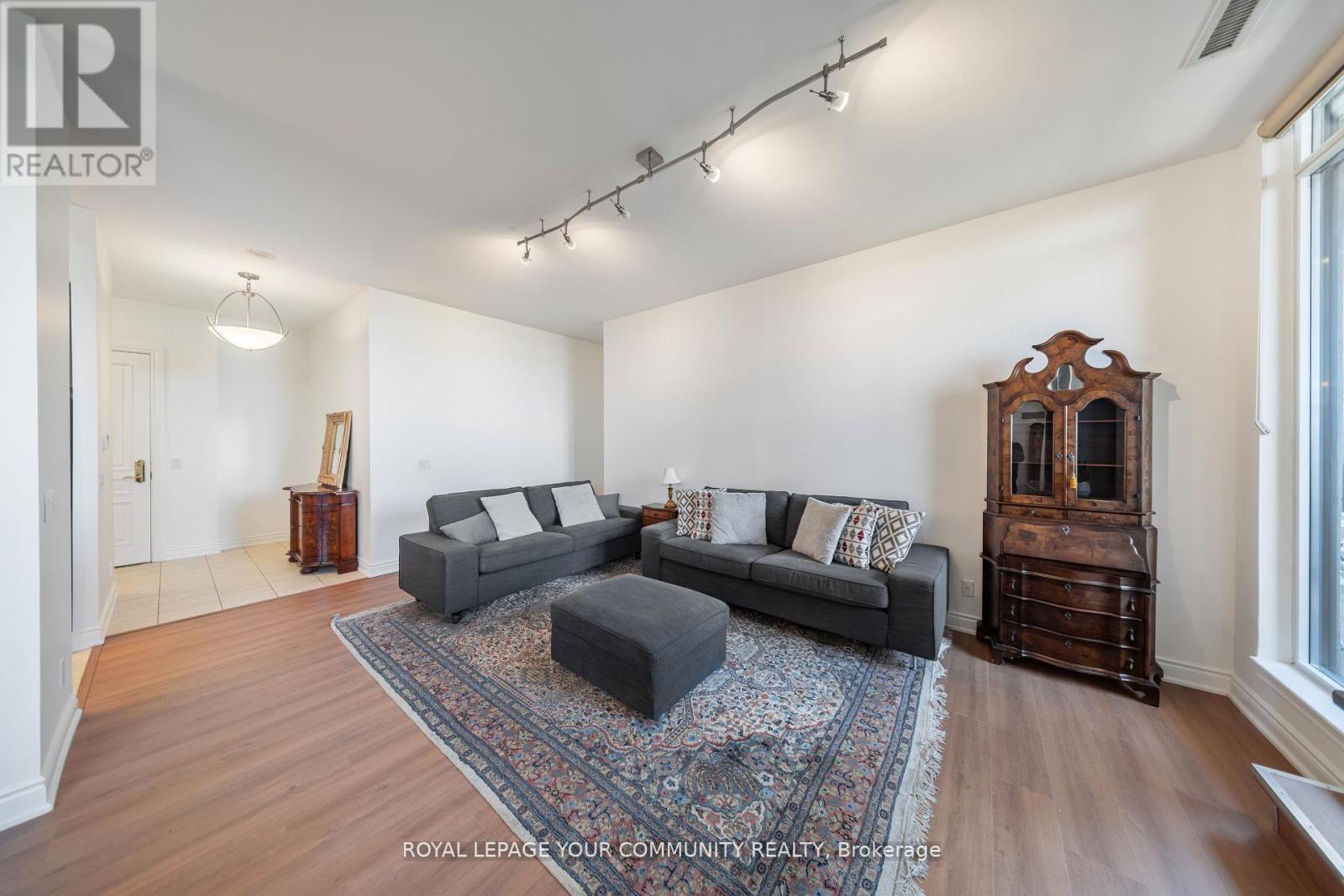 Ph01 - 9245 Jane Street, Vaughan, Ontario  L6A 1H7 - Photo 8 - N12542212