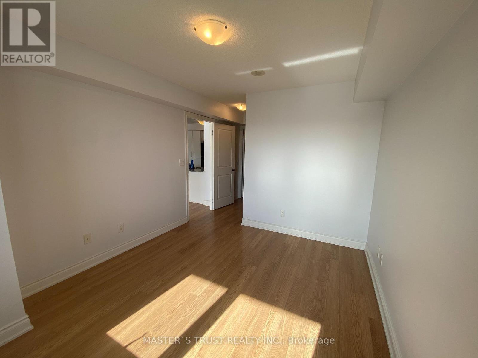 709 - 273 South Park Road, Markham, Ontario  L3T 0B5 - Photo 10 - N12542280