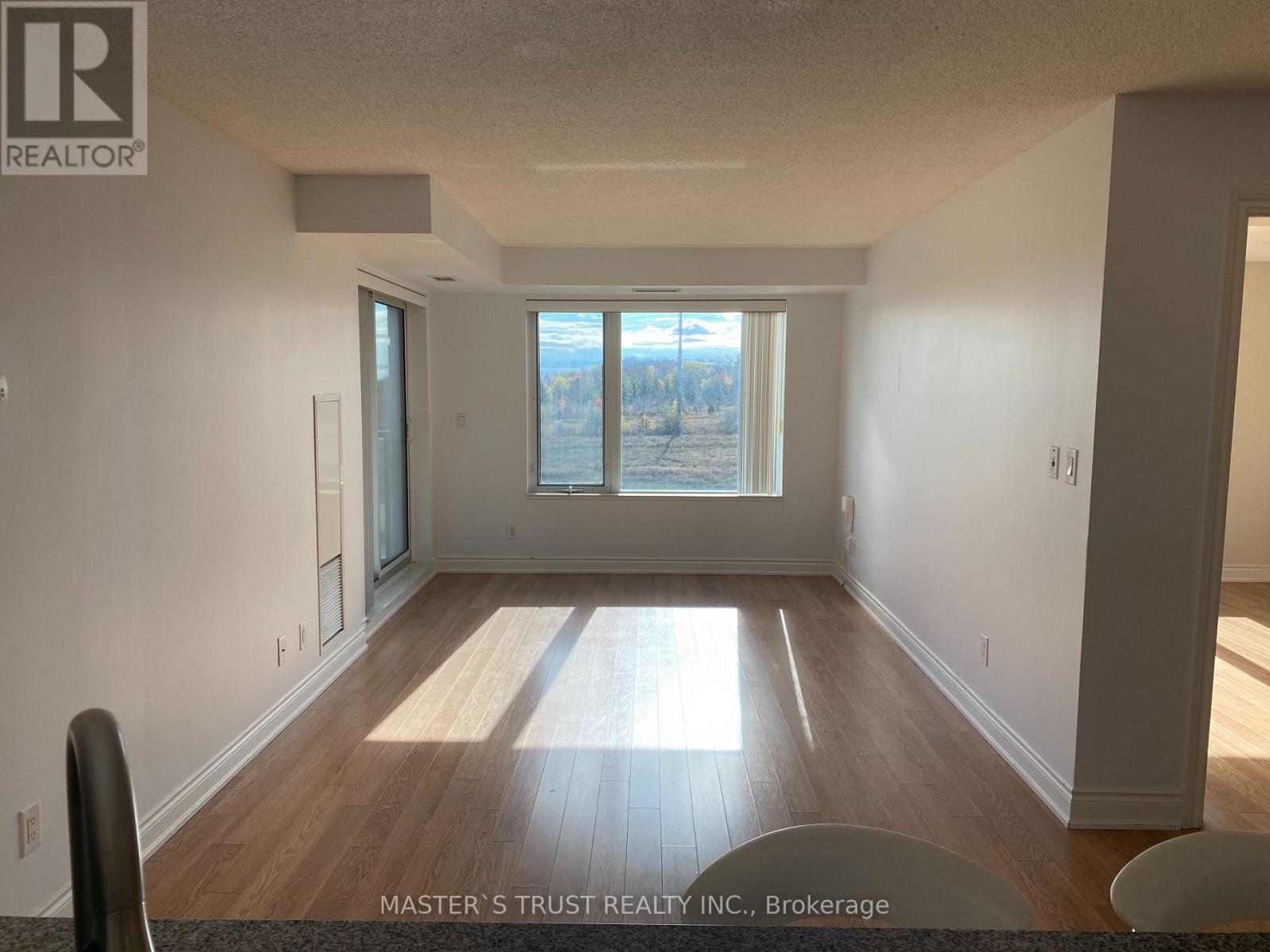 709 - 273 South Park Road, Markham, Ontario  L3T 0B5 - Photo 6 - N12542280